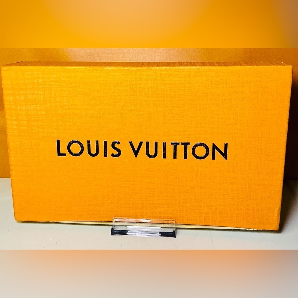 Louis Vuitton Orange and Cream Box